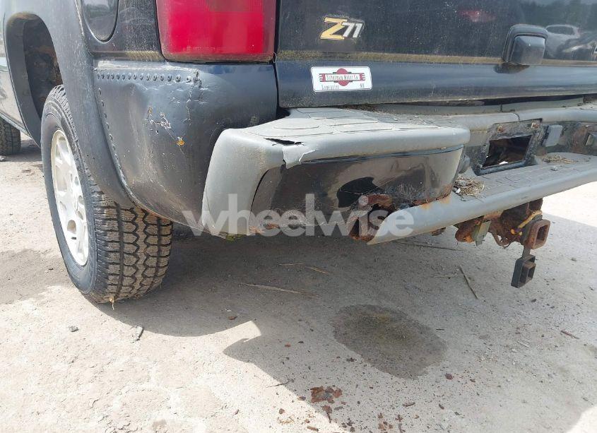 Photo 6 of 2002 Chevrolet Tahoe Z71 (VIN 1GNEK13Z62R239591)