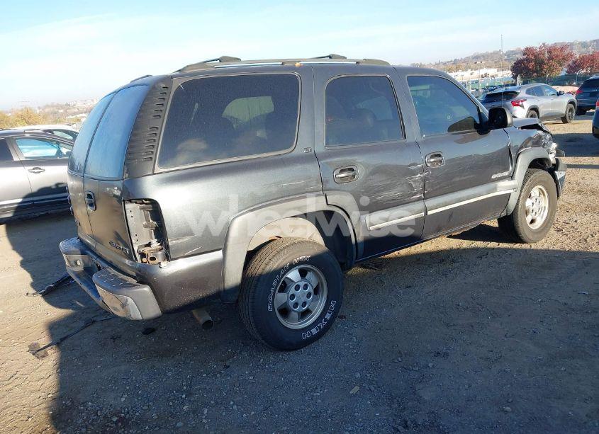 Photo 4 of 2003 Chevrolet Tahoe LT (VIN 1GNEK13Z63J241678)