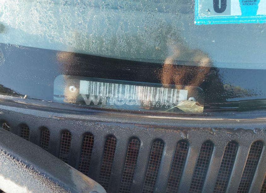 Photo 9 of 2003 Chevrolet Tahoe LT (VIN 1GNEK13Z63J241678)