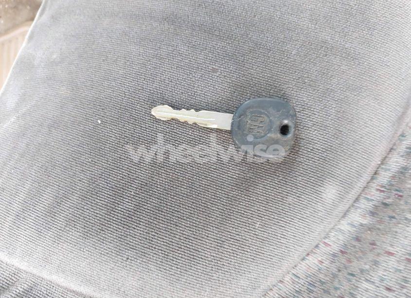 Photo 11 of 2003 Chevrolet Tahoe LS (VIN 1GNEK13Z63J276723)