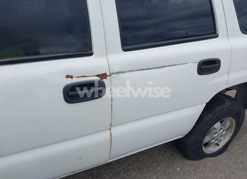 Photo 6 of 2003 Chevrolet Tahoe LS (VIN 1GNEK13Z63J276723)