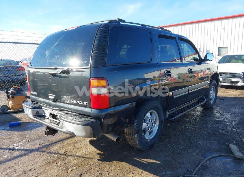 Photo 4 of 2003 Chevrolet Tahoe LT (VIN 1GNEK13Z63R182603)