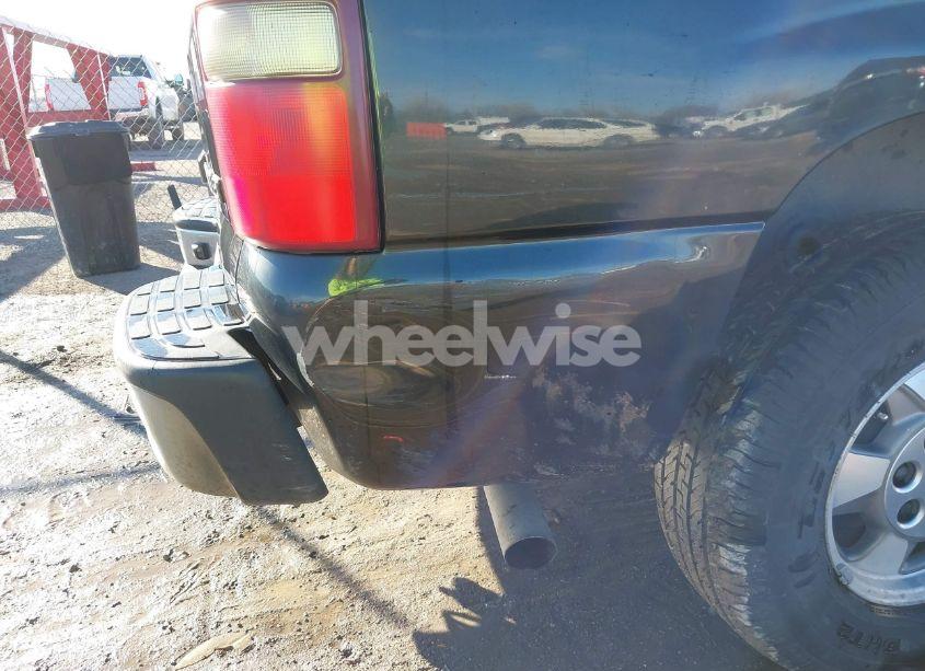 Photo 6 of 2003 Chevrolet Tahoe LT (VIN 1GNEK13Z63R182603)