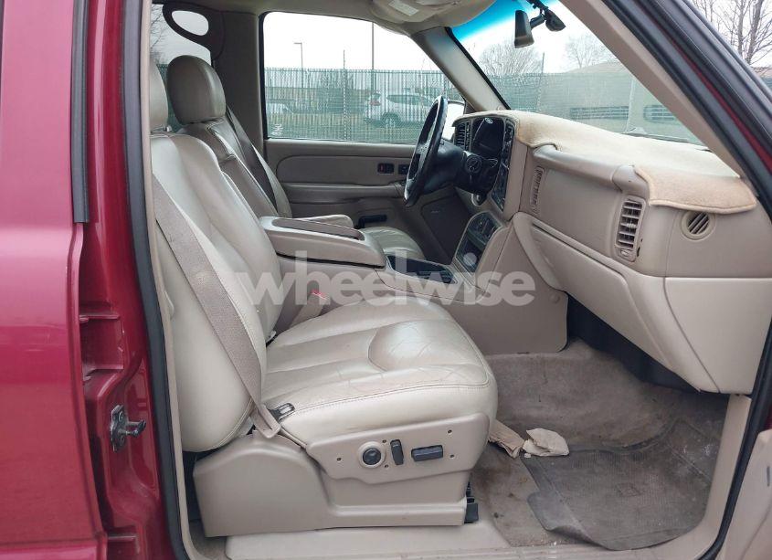 Photo 5 of 2004 Chevrolet Tahoe Z71 (VIN 1GNEK13Z64R108941)