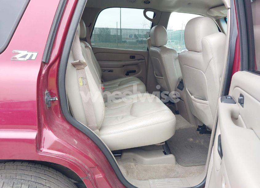 Photo 8 of 2004 Chevrolet Tahoe Z71 (VIN 1GNEK13Z64R108941)