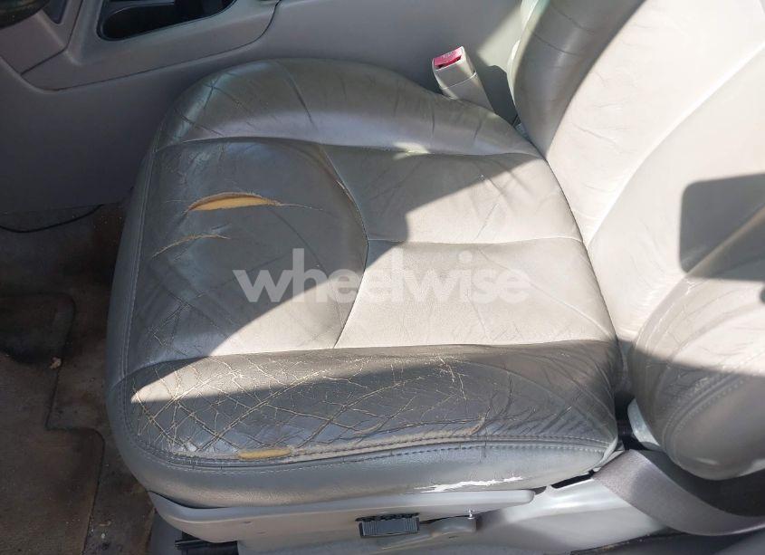 Photo 14 of 2004 Chevrolet Tahoe Z71 (VIN 1GNEK13Z64R166337)