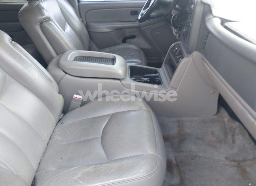 Photo 5 of 2004 Chevrolet Tahoe Z71 (VIN 1GNEK13Z64R166337)