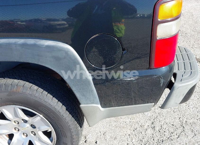 Photo 14 of 2004 Chevrolet Tahoe Z71 (VIN 1GNEK13Z64R184420)