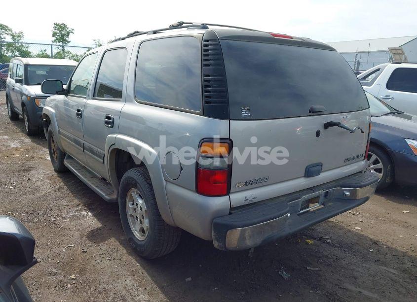 Photo 3 of 2005 Chevrolet Tahoe LS (VIN 1GNEK13Z65J242106)