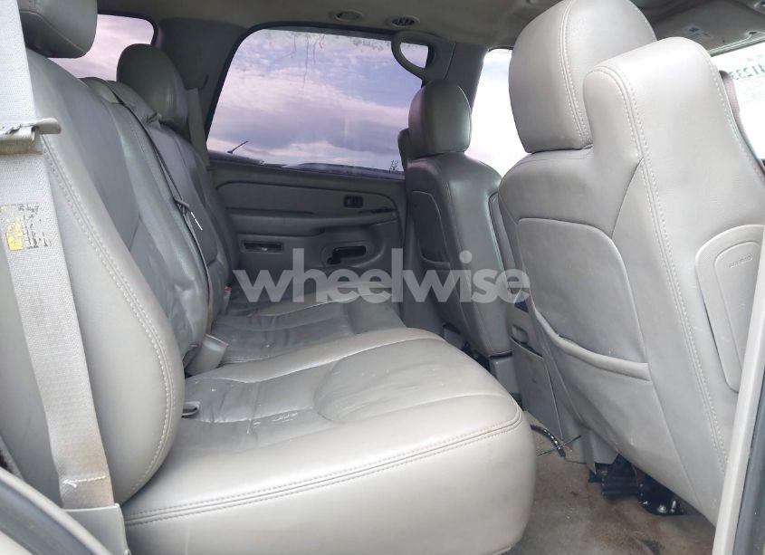 Photo 8 of 2006 Chevrolet Tahoe LT (VIN 1GNEK13Z66R107047)