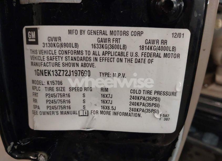 Photo 9 of 2002 Chevrolet Tahoe LS (VIN 1GNEK13Z72J197690)