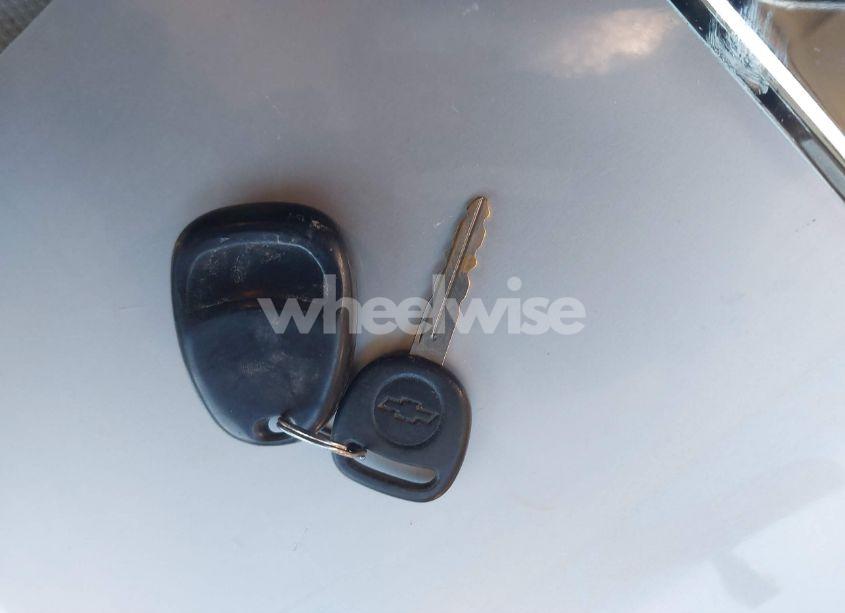 Photo 11 of 2002 Chevrolet Tahoe LT (VIN 1GNEK13Z72R137488)