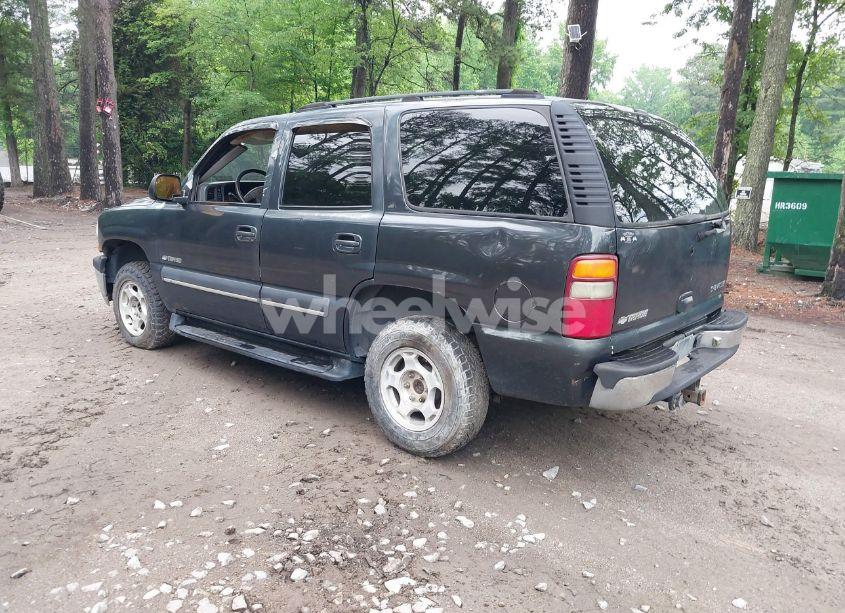 Photo 3 of 2003 Chevrolet Tahoe LT (VIN 1GNEK13Z73J126524)