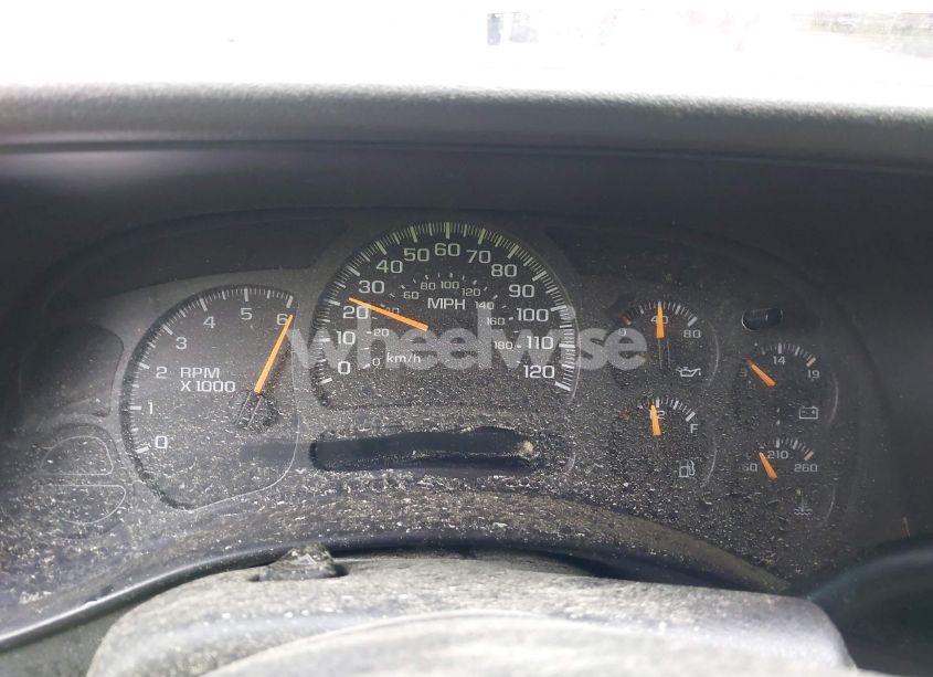 Photo 7 of 2003 Chevrolet Tahoe LT (VIN 1GNEK13Z73J126524)