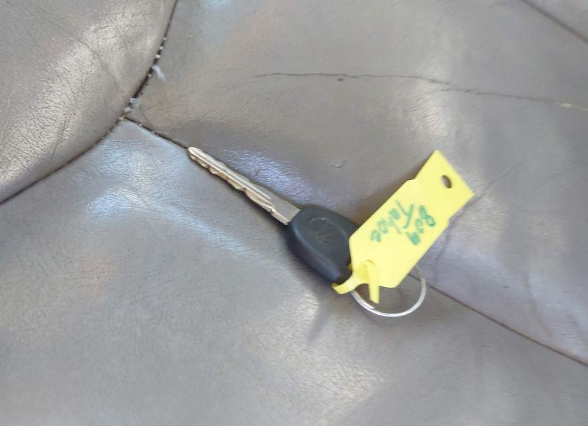 Photo 11 of 2003 Chevrolet Tahoe LT (VIN 1GNEK13Z73J180809)