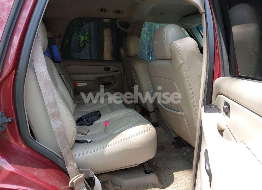 Photo 8 of 2003 Chevrolet Tahoe LT (VIN 1GNEK13Z73J229314)