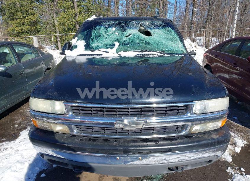 Photo 11 of 2003 Chevrolet Tahoe LT (VIN 1GNEK13Z73R303316)