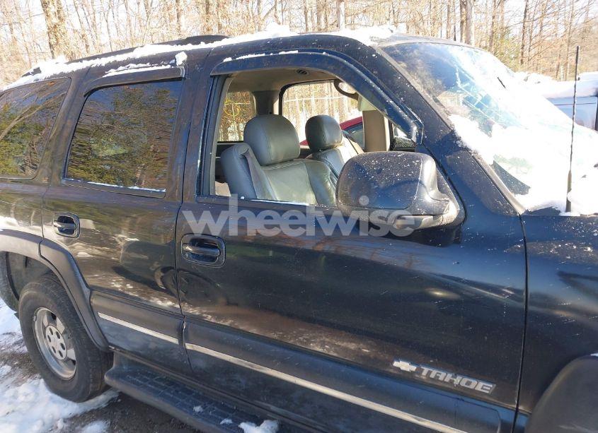 Photo 12 of 2003 Chevrolet Tahoe LT (VIN 1GNEK13Z73R303316)