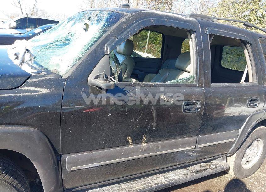 Photo 13 of 2003 Chevrolet Tahoe LT (VIN 1GNEK13Z73R303316)