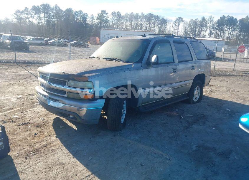 Photo 2 of 2004 Chevrolet Tahoe LT (VIN 1GNEK13Z74R106289)