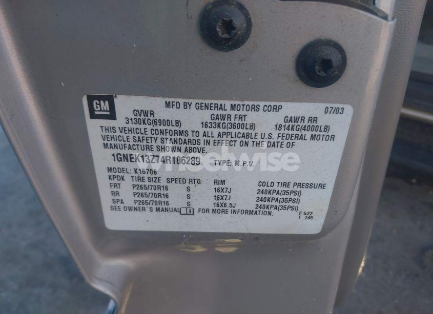 Photo 9 of 2004 Chevrolet Tahoe LT (VIN 1GNEK13Z74R106289)