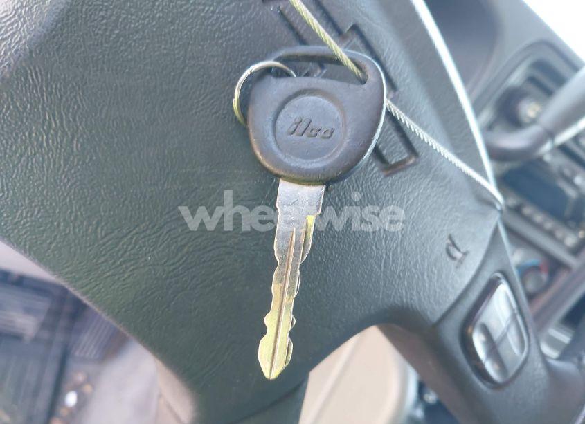 Photo 11 of 2004 Chevrolet Tahoe Z71 (VIN 1GNEK13Z74R283361)