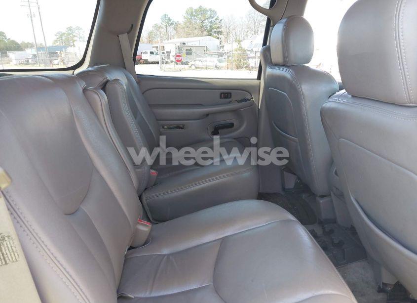 Photo 8 of 2004 Chevrolet Tahoe Z71 (VIN 1GNEK13Z74R283361)