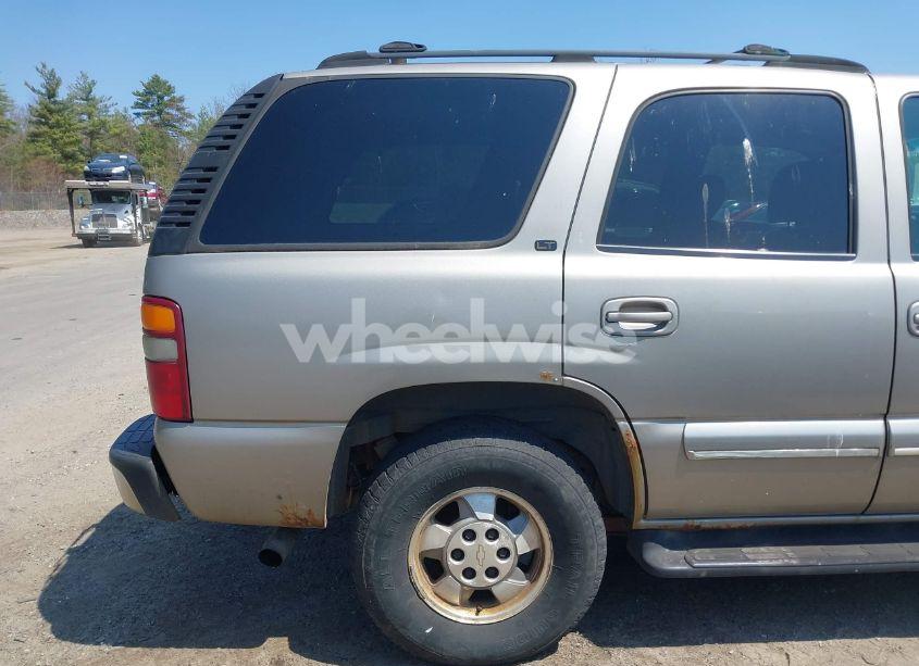 Photo 13 of 2002 Chevrolet Tahoe LT (VIN 1GNEK13Z82J150300)