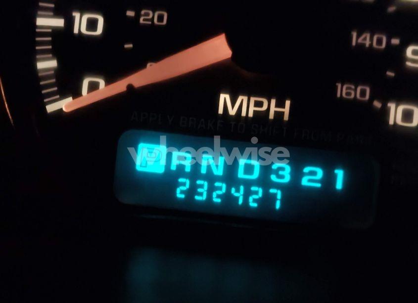 Photo 16 of 2002 Chevrolet Tahoe SPECIAL SERVICES (VIN 1GNEK13Z82J208454)