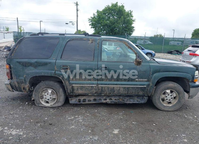 Photo 13 of 2002 Chevrolet Tahoe LT (VIN 1GNEK13Z82J242927)