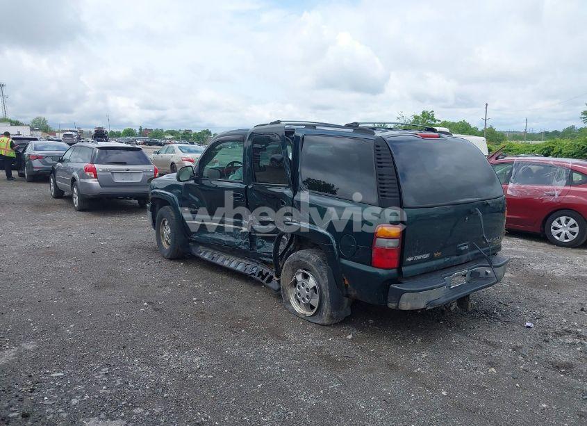 Photo 3 of 2002 Chevrolet Tahoe LT (VIN 1GNEK13Z82J242927)