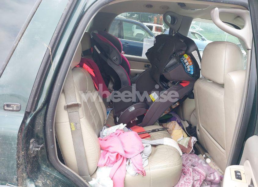 Photo 8 of 2002 Chevrolet Tahoe LT (VIN 1GNEK13Z82J242927)