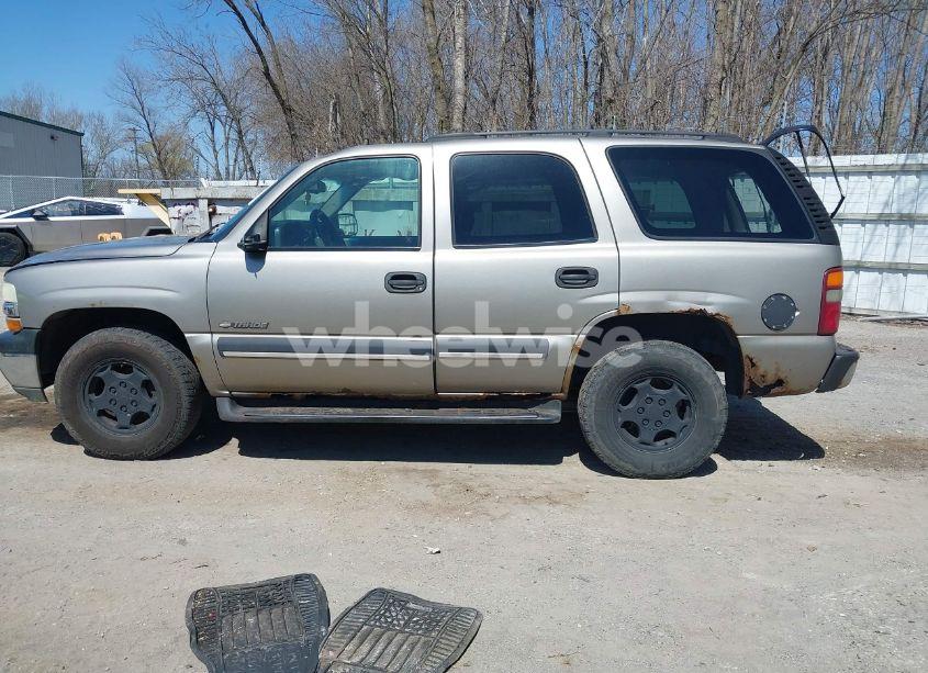 Photo 14 of 2003 Chevrolet Tahoe LS (VIN 1GNEK13Z83J107450)