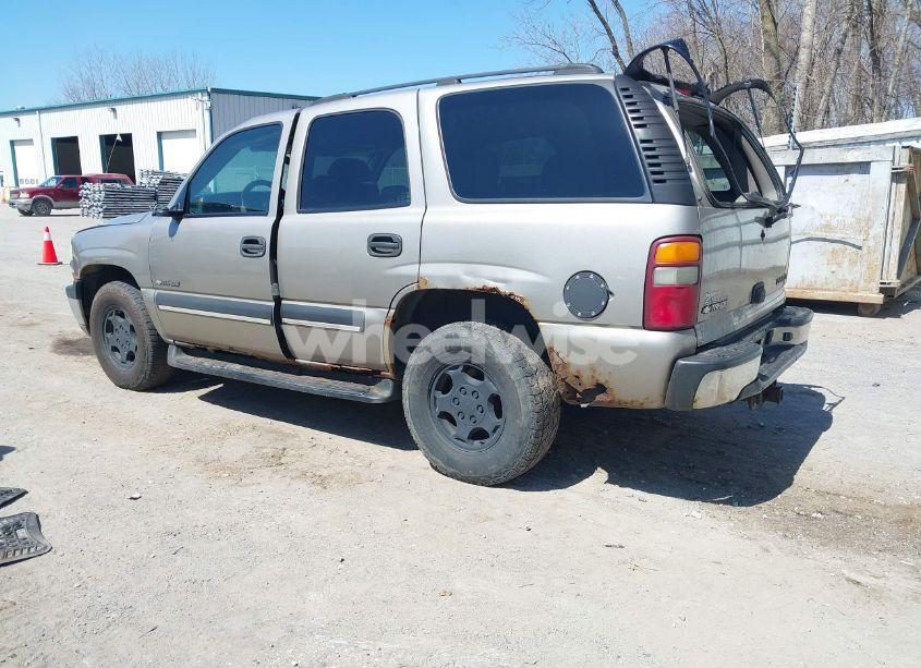 Photo 3 of 2003 Chevrolet Tahoe LS (VIN 1GNEK13Z83J107450)