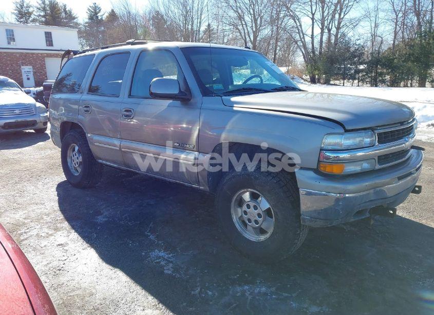 2003 Chevrolet Tahoe LT (VIN 1GNEK13Z83J213039) main photo