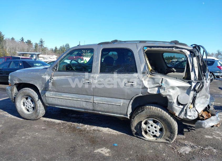 Photo 6 of 2003 Chevrolet Tahoe LT (VIN 1GNEK13Z83J213039)