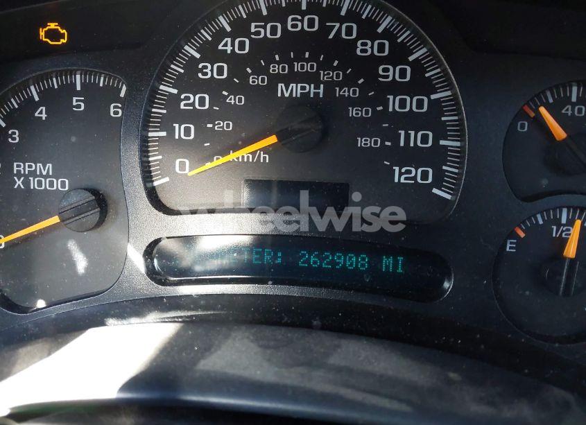 Photo 7 of 2003 Chevrolet Tahoe LT (VIN 1GNEK13Z83J213039)