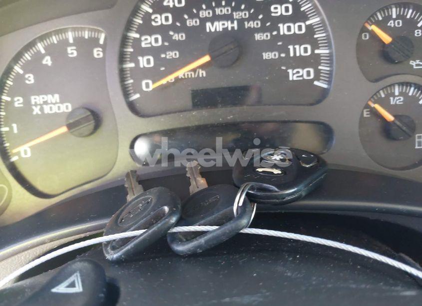 Photo 11 of 2003 Chevrolet Tahoe Z71 (VIN 1GNEK13Z83R223068)