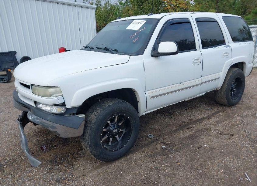 Photo 2 of 2004 Chevrolet Tahoe LT (VIN 1GNEK13Z84J245068)