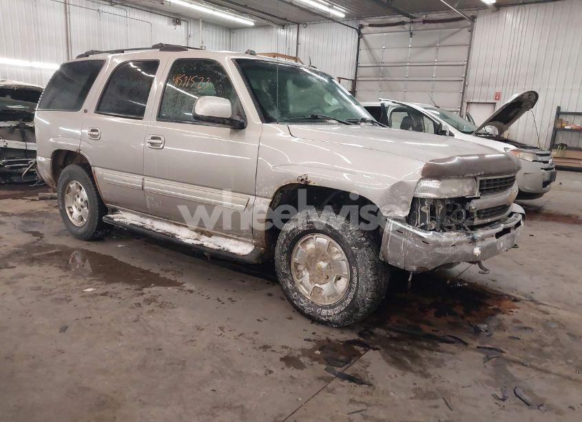 2004 Chevrolet Tahoe LT (VIN 1GNEK13Z84J252182) main photo