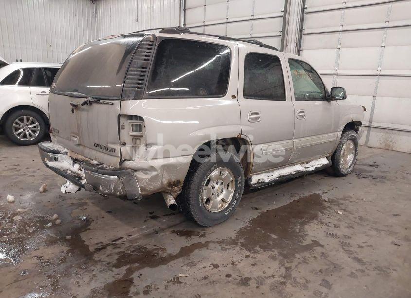 Photo 4 of 2004 Chevrolet Tahoe LT (VIN 1GNEK13Z84J252182)