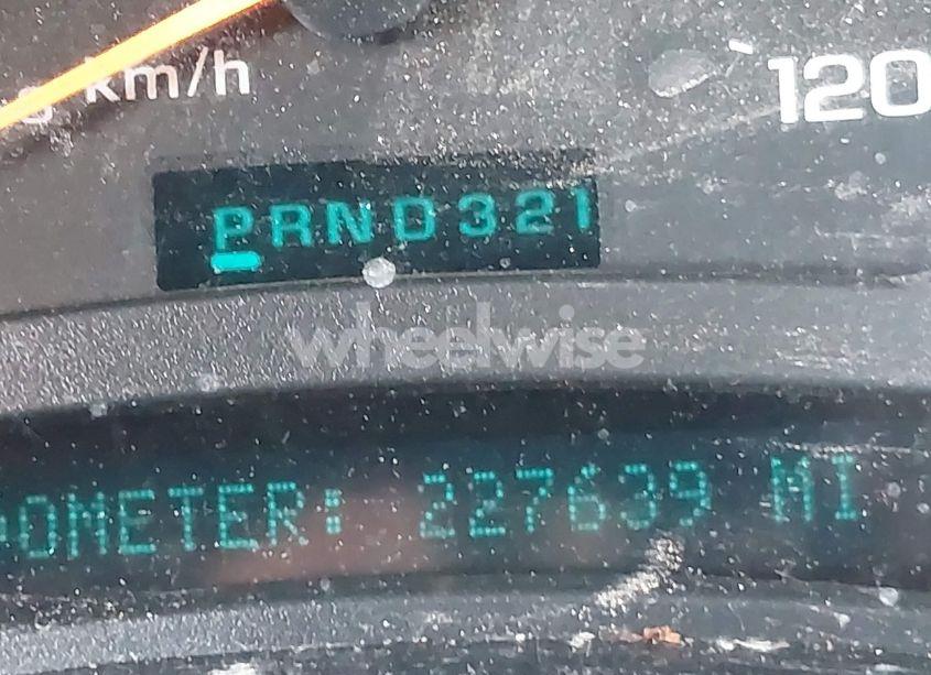 Photo 15 of 2004 Chevrolet Tahoe LS (VIN 1GNEK13Z84R267119)