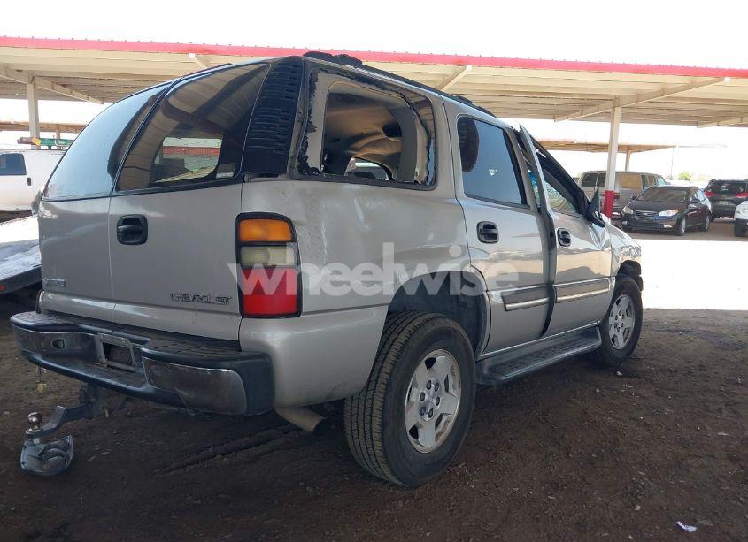 Photo 4 of 2004 Chevrolet Tahoe LS (VIN 1GNEK13Z84R267119)