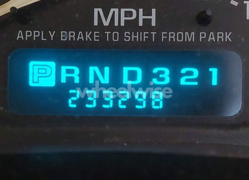 Photo 7 of 2002 Chevrolet Tahoe LS (VIN 1GNEK13Z92R321721)