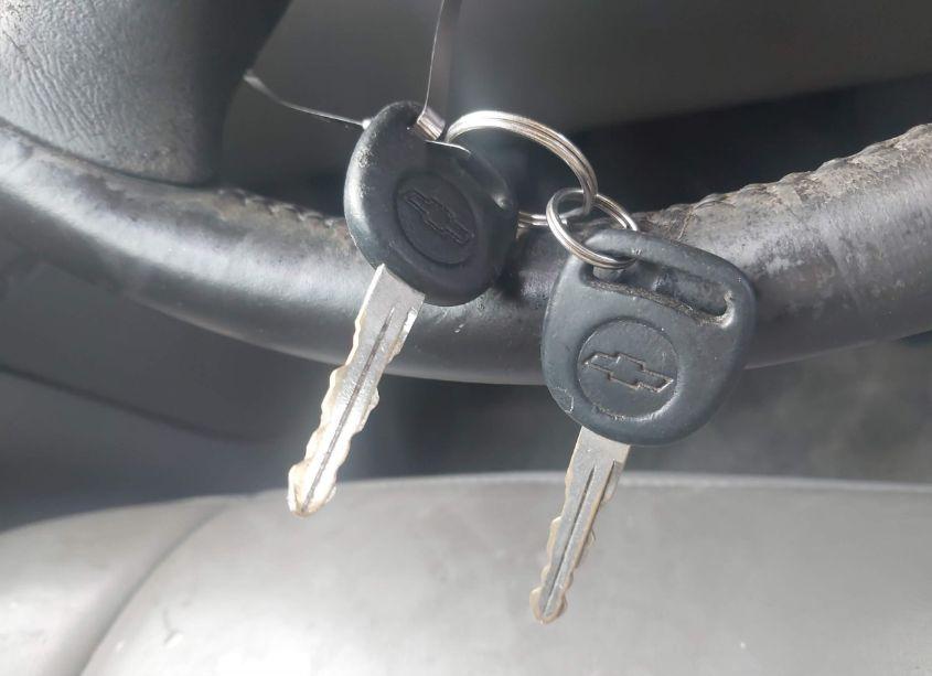 Photo 11 of 2003 Chevrolet Tahoe LT (VIN 1GNEK13Z93J100913)