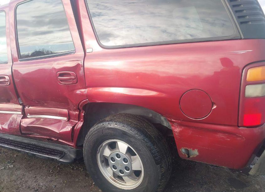 Photo 17 of 2003 Chevrolet Tahoe LT (VIN 1GNEK13Z93J100913)