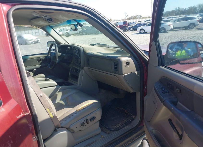 Photo 5 of 2003 Chevrolet Tahoe Z71 (VIN 1GNEK13Z93R207204)