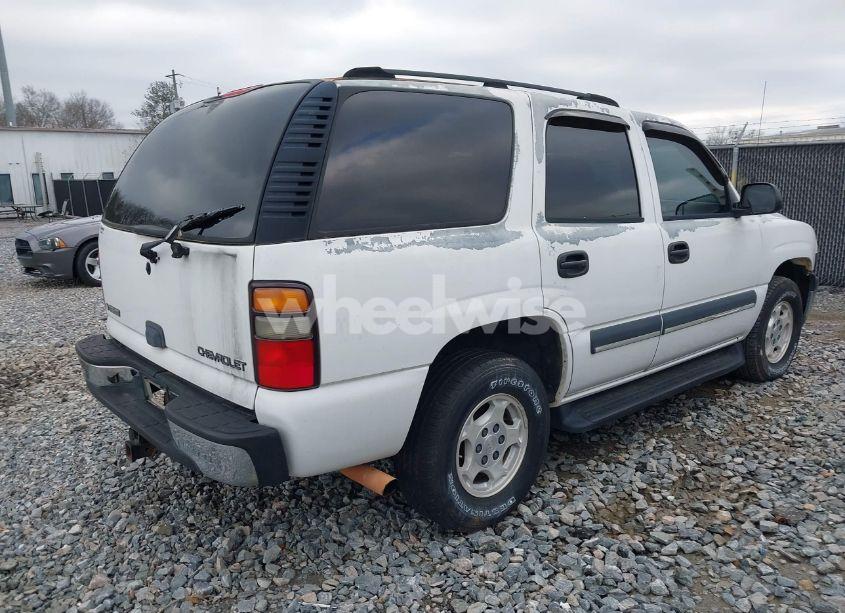 Photo 4 of 2004 Chevrolet Tahoe LS (VIN 1GNEK13Z94J103232)