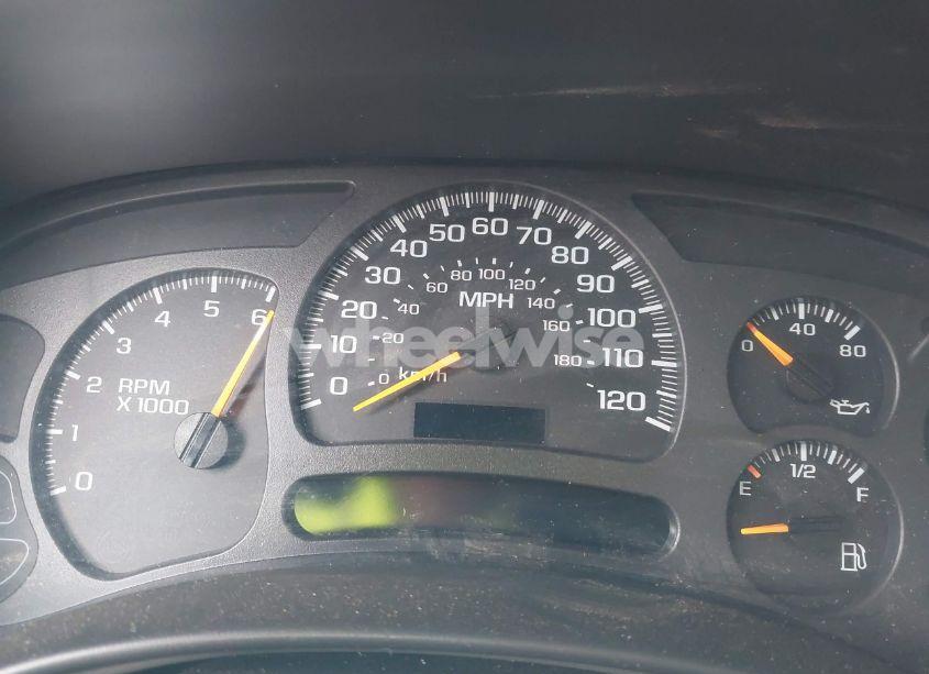 Photo 7 of 2004 Chevrolet Tahoe LS (VIN 1GNEK13Z94J103232)