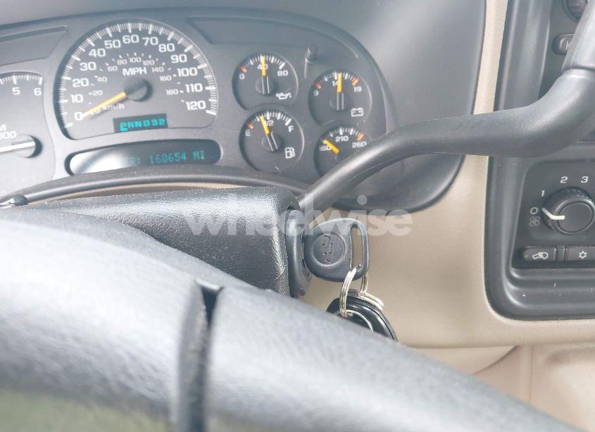 Photo 11 of 2004 Chevrolet Tahoe K1500 (VIN 1GNEK13Z94R107508)